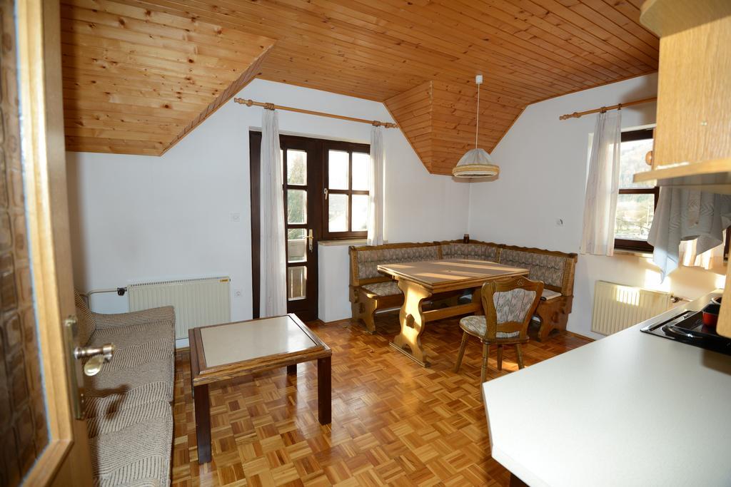 Apartments & Rooms Lipa Бохінь Екстер'єр фото