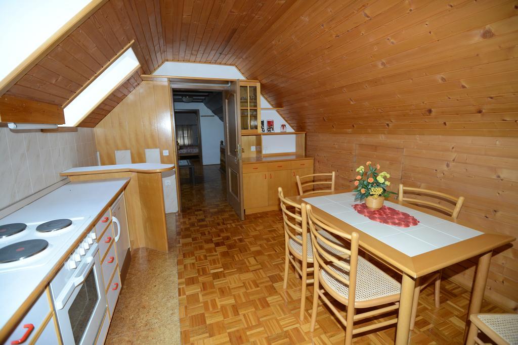 Apartments & Rooms Lipa Бохінь Екстер'єр фото