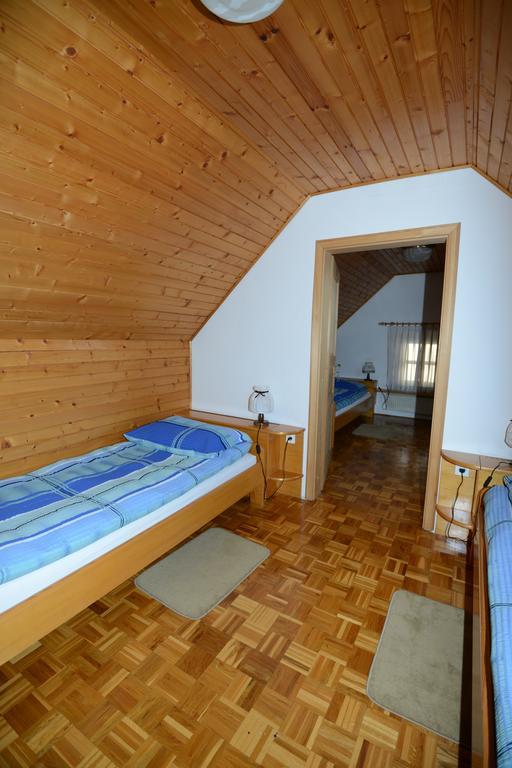 Apartments & Rooms Lipa Бохінь Екстер'єр фото